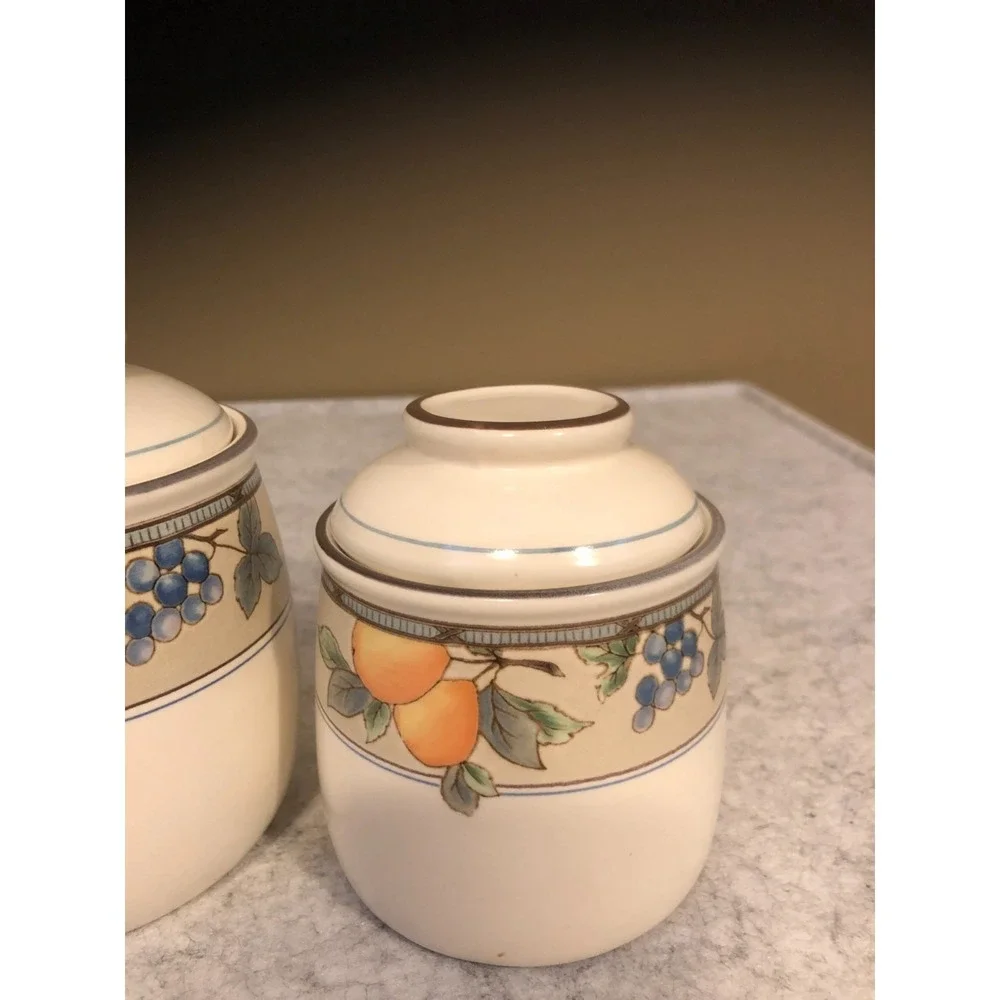 Vintage Mikasa Intaglio Garden Harvest 4 Canister Set w/ Lids (8-pcs)